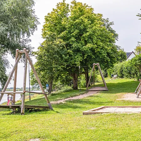 2 Bedroom Pet Friendly In Stapel * Suderstapel